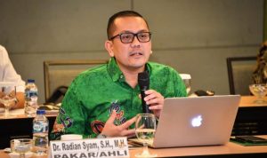 pasca-putusan-kpu-radian-syam-tak-puas-silakan-tempuh-upaya-hukum-konstitusional_214390